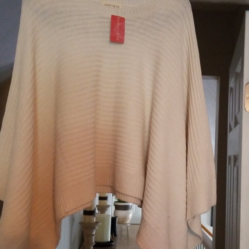 Sweater - Picture 2 of 5